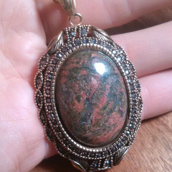 Unakite and Marcasite Goldtone Pendant Necklace - Picture 8 of 15